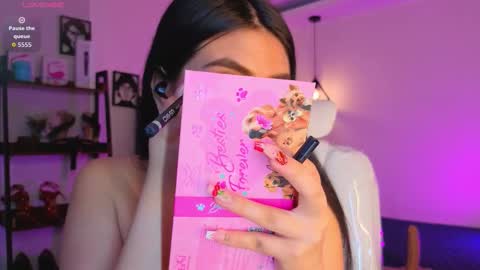 miller_vanessa_ online show from March 7, 2026, 8:50 pm