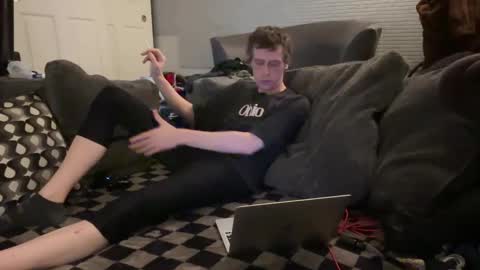 SlimnHungOH online show from February 23, 2025, 12:48 pm