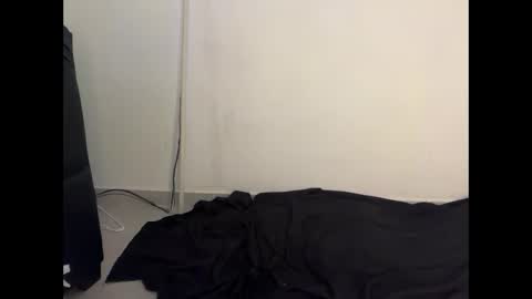 SlimnHungOH online show from April 5, 2026, 10:29 pm