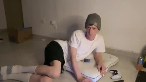 SlimnHungOH online show from July 16, 2026, 1:55 am