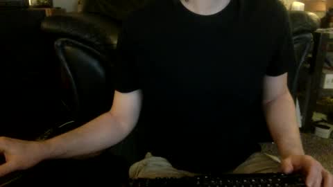 Snapshot of millionsmcgee chatting on February 7, 2025, 4:06 am Millions online show from February 7, 2025, 4:06 am