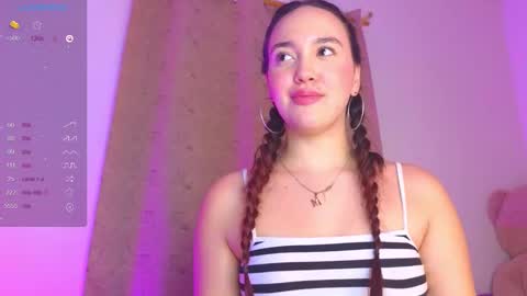 Snapshot of milly_01 chatting on January 5, 2025, 1:24 am Milly online show from January 5, 2025, 1:24 am