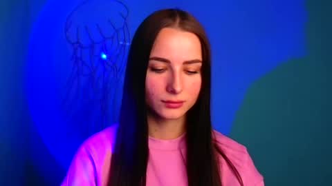 Milly online show from October 6, 2025, 11:18 am