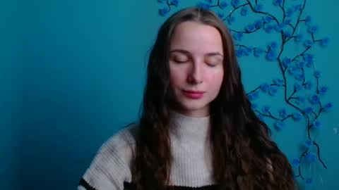 Milly online show from December 23, 2025, 7:06 am