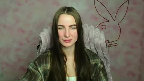 Milly online show from March 6, 2026, 6:43 am