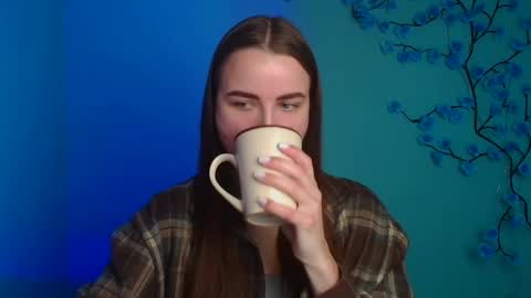 Snapshot of milly_liss chatting on April 17, 2026, 5:54 am Milly online show from April 17, 2026, 5:54 am