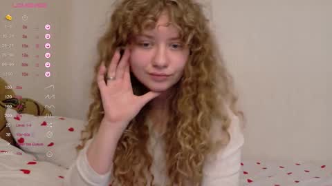 milounee online show from March 19, 2026, 11:47 am