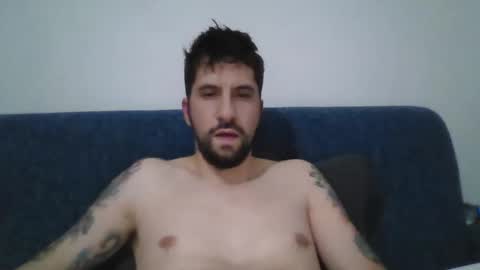 milten1987 online show from April 13, 2026, 12:27 am