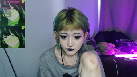 milten_trish online show from March 19, 2026, 5:00 am