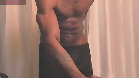 Snapshot of miltonn_jakee chatting on January 30, 2025, 8:01 am Miltonn online show from January 30, 2025, 8:01 am