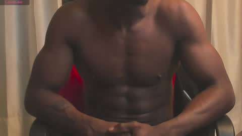 Snapshot of miltonn_jakee chatting on February 8, 2025, 11:13 pm Miltonn online show from February 8, 2025, 11:13 pm