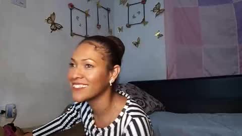 Milu online show from October 18, 2025, 5:32 am