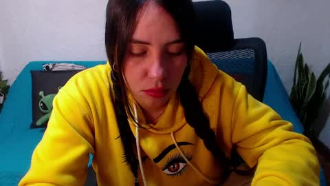 Milu Wallace  online show from March 27, 2026, 1:22 am