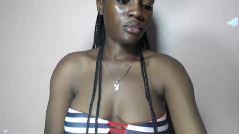 mimiebony online show from April 3, 2026, 6:33 am