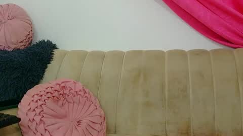 mina_hotty online show from April 29, 2026, 3:16 pm