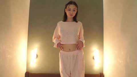 Mira online show from March 7, 2026, 6:43 am