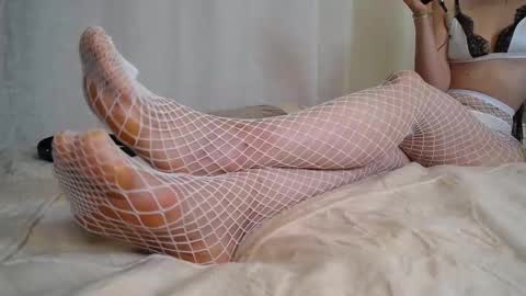 mindyourmanners_ online show from September 30, 2025, 2:38 am