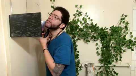 Snapshot of minimoose1003 chatting on March 14, 2026, 8:58 pm minimoose1003 online show from March 14, 2026, 8:58 pm