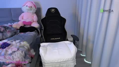 Kate online show from March 11, 2026, 5:02 am