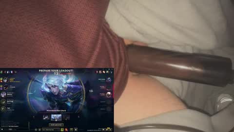 minkfloow online show from March 26, 2026, 10:43 am