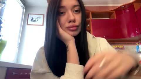 Asti online show from March 17, 2026, 1:21 am