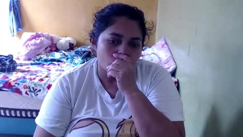 Andrea online show from December 5, 2025, 7:32 pm