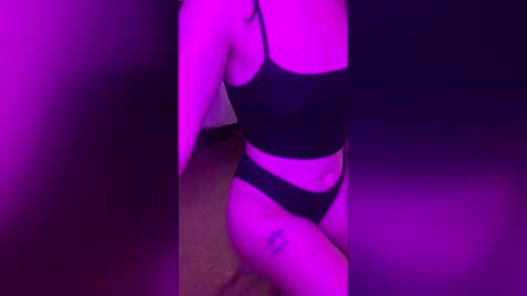 Minxxxi online show from March 16, 2026, 4:40 am