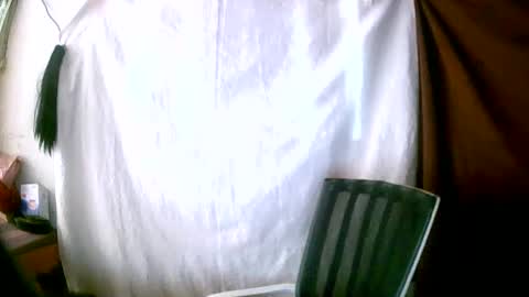 Snapshot of miorah chatting on February 8, 2025, 8:31 am miorah online show from February 8, 2025, 8:31 am