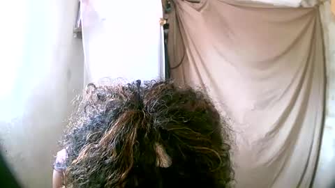 Snapshot of miorah chatting on February 18, 2025, 10:05 am miorah online show from February 18, 2025, 10:05 am