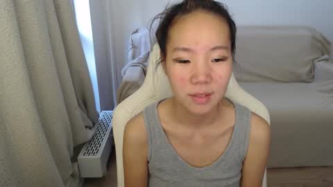 Snapshot of mira_g chatting on September 10, 2025, 5:40 am mira_g online show from September 10, 2025, 5:40 am