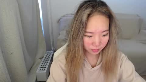 Snapshot of mira_g chatting on October 1, 2025, 6:41 am mira_g online show from October 1, 2025, 6:41 am
