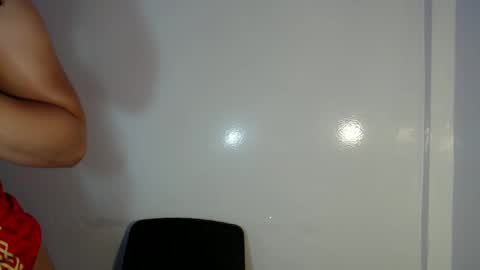 Snapshot of mira_luna222 chatting on March 7, 2025, 1:09 am Mira Bella online show from March 7, 2025, 1:09 am