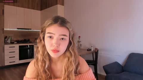 Snapshot of miraann chatting on February 24, 2025, 9:32 am Mirana online show from February 24, 2025, 9:32 am