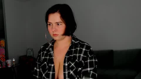 Meera online show from April 10, 2026, 11:48 am