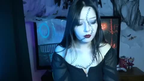 mirafloat online show from October 26, 2025, 1:28 pm