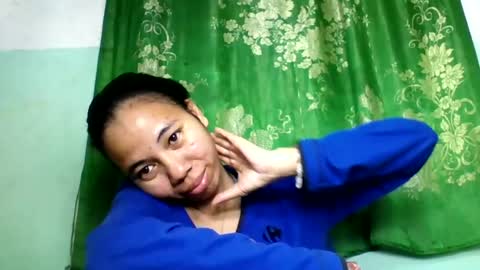 mirah881 online show from June 16, 2026, 6:05 am