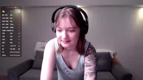 Snapshot of mirakissss chatting on February 27, 2026, 9:15 pm Mira online show from February 27, 2026, 9:15 pm