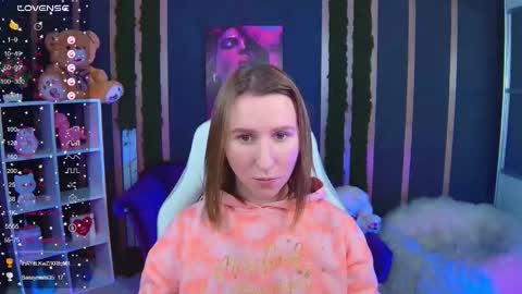 Mira online show from December 4, 2025, 2:15 pm