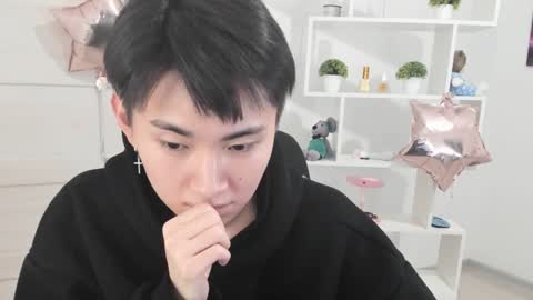 Snapshot of miram_yoo chatting on December 11, 2024, 12:12 am online show from December 11, 2024, 12:12 am