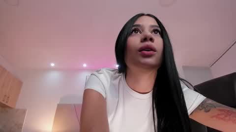 miranda_crawfor online show from September 30, 2025, 12:54 pm