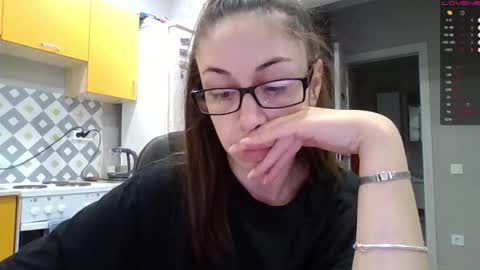 MIRANDA online show from November 6, 2025, 10:49 am