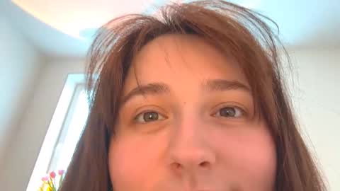 Snapshot of mirthaaresco chatting on March 11, 2026, 7:03 am Mira 3 online show from March 11, 2026, 7:03 am