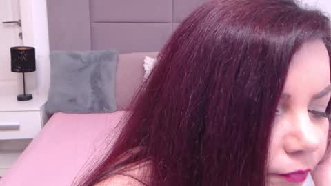 Snapshot of miryamines chatting on February 28, 2025, 2:53 pm MiryamInes online show from February 28, 2025, 2:53 pm