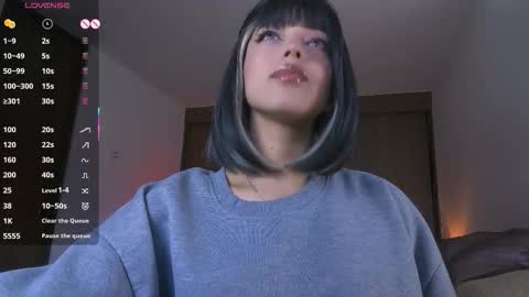 Eliza online show from December 17, 2025, 3:07 pm