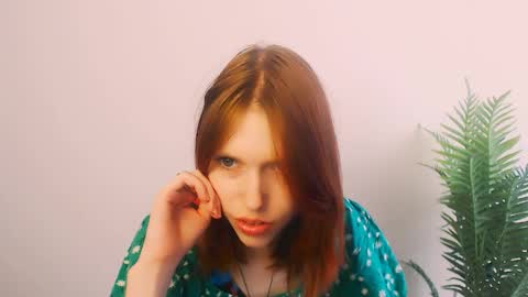 misaki_chan_ online show from April 3, 2026, 9:29 am