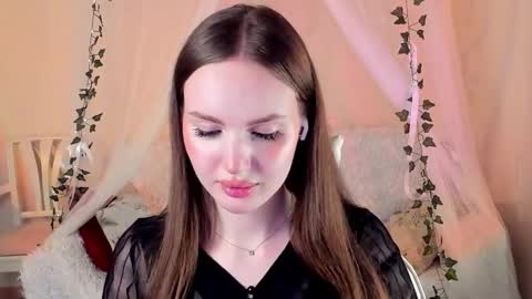 Misha online show from October 24, 2025, 5:20 pm