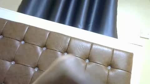 mish online show from December 20, 2025, 8:43 am