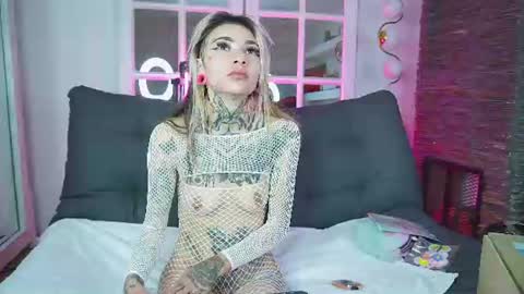 Snapshot of miss___angel chatting on June 13, 2026, 11:08 am miss___angel online show from June 13, 2026, 11:08 am