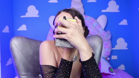 Snapshot of miss___sara chatting on January 21, 2025, 9:25 pm Sara online show from January 21, 2025, 9:25 pm