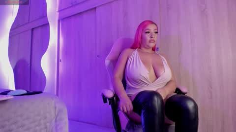 Snapshot of miss_amarantha1 chatting on February 13, 2026, 12:12 pm A M A R A N T H A online show from February 13, 2026, 12:12 pm